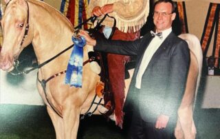 William Thomson presenting the Blue